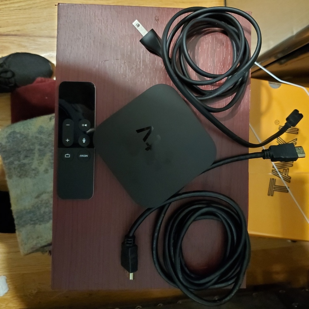 Apple tv 4th gen/32g
